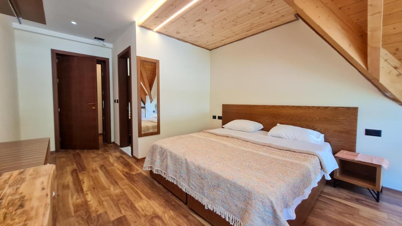 Neokulla Hotel - By Kol Gjoni Valbone Extérieur photo