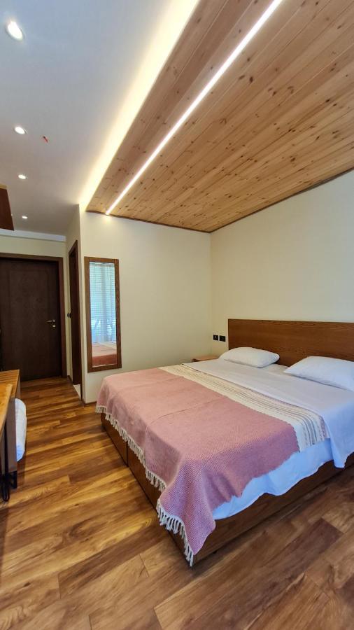 Neokulla Hotel - By Kol Gjoni Valbone Extérieur photo